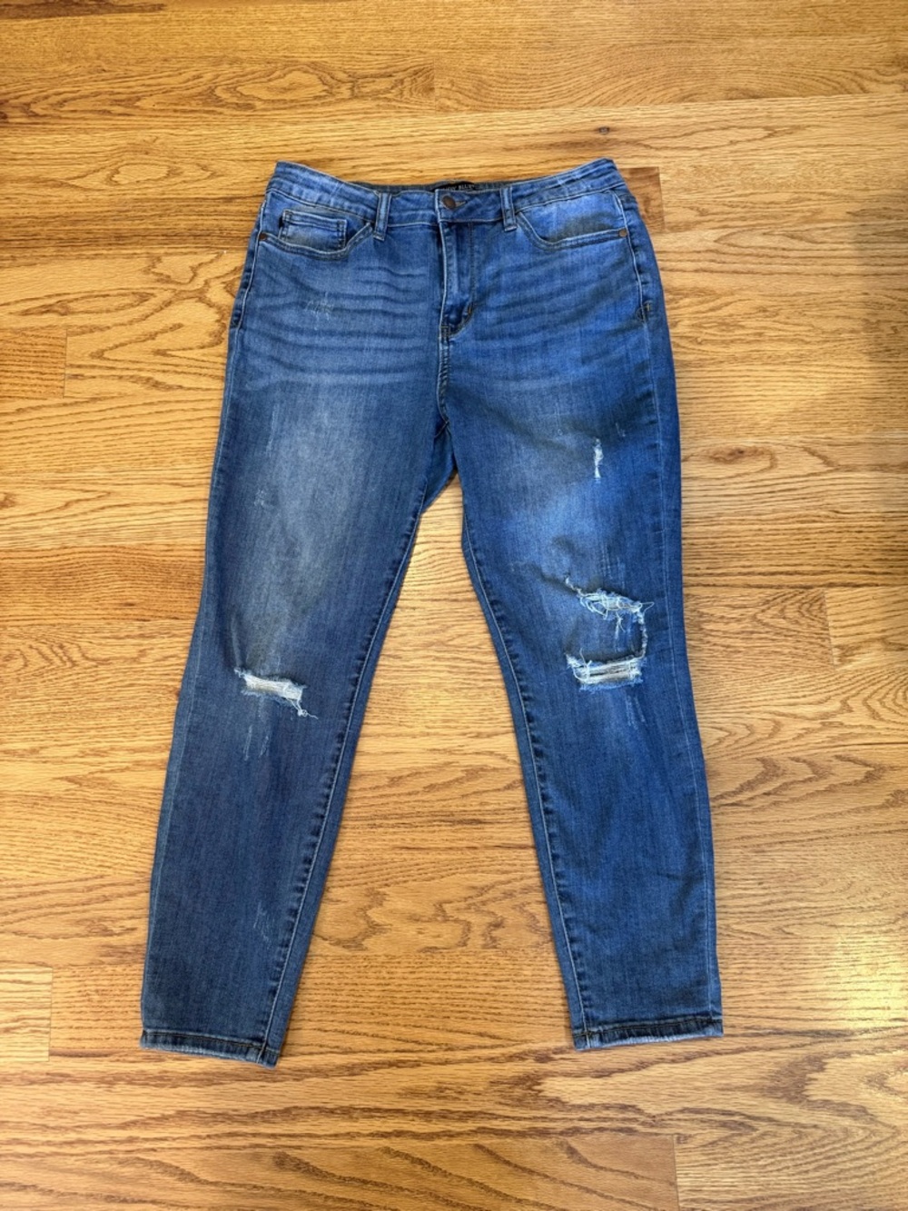 Judy Blue Relaxed Fit Distressed Jeans